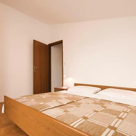 Apartman Put Mula Ii *